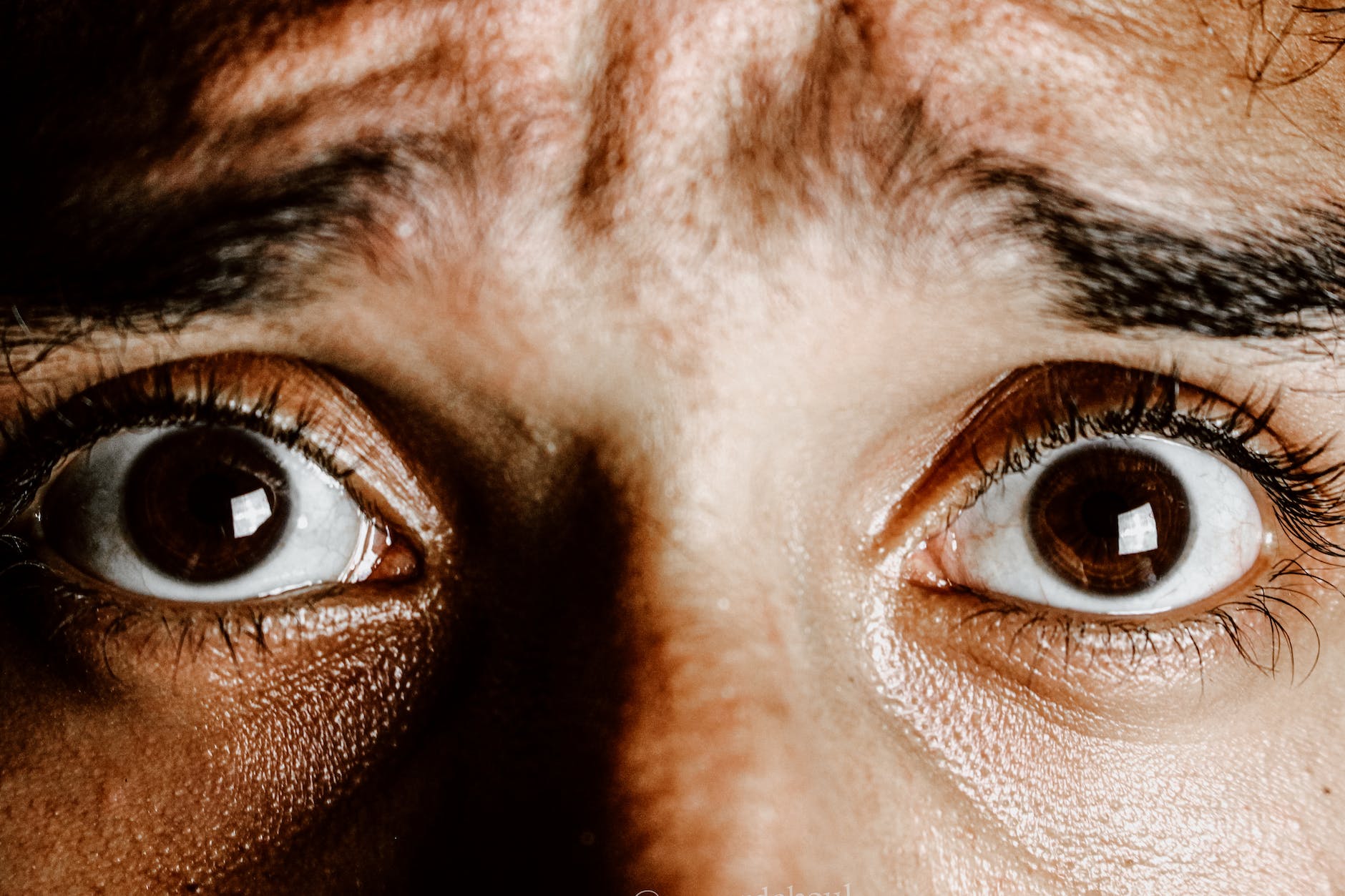 Vaincre une phobie ou une addiction avec la conversation dite “hypnotique”